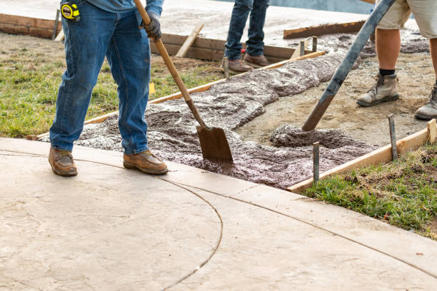 Best Commercial Concrete Contractor  in Day Valley, CA